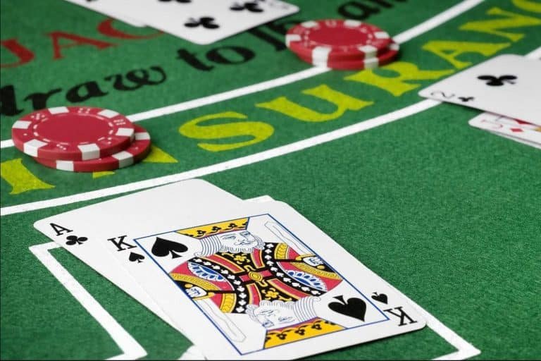 Mobile browser view of popwin casino-style games on Android